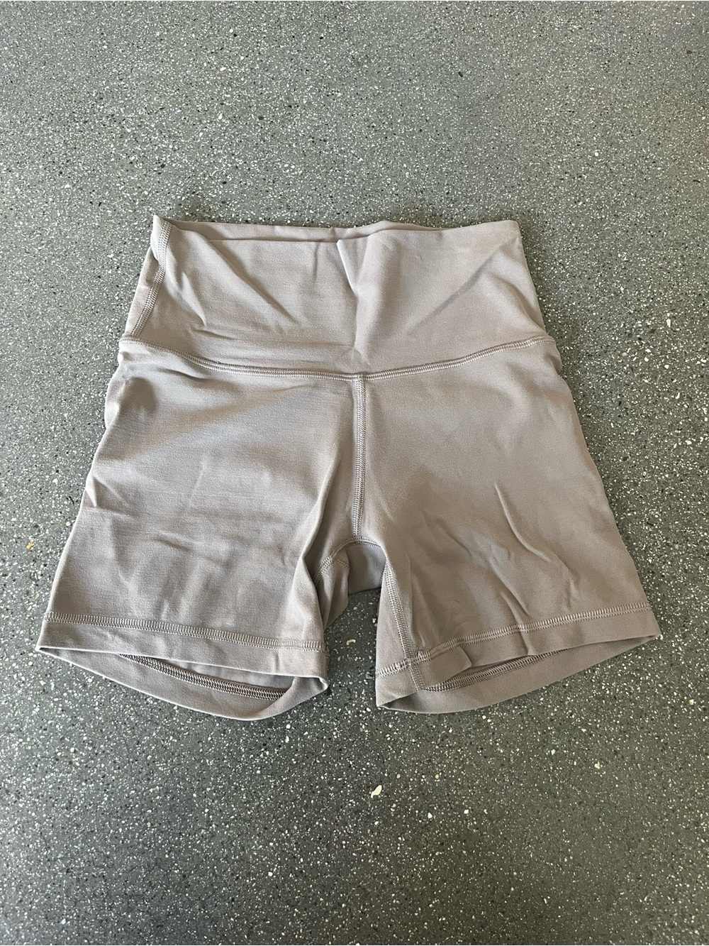 TnaButter High Rise Atmosphere Short, 5”